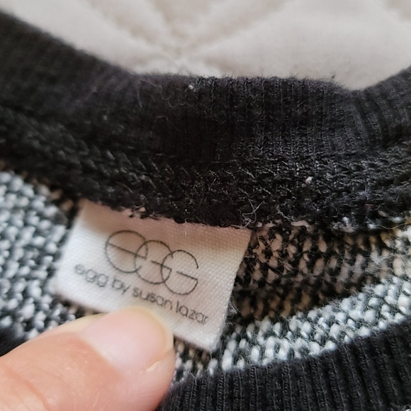 EGG warm sweater size 2 - Picture 2 of 5